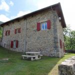 La maison avec ses 3 gîtes La maison avec ses 3 gîtes