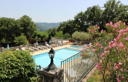 G&icirc;te n&deg;207023 Saint-Alban-Auriolles - Ard&egrave;che - photo