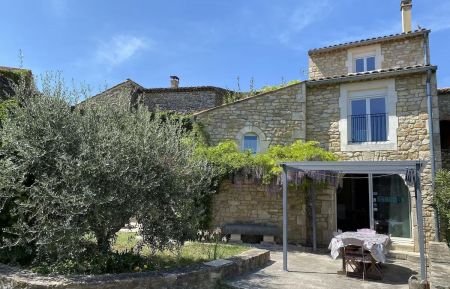 G&icirc;te n&deg;328720 Vagnas - Ard&egrave;che - photo