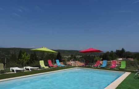 La piscine à partager avec une jolie vue Gîte n°272703 Saint-Maurice-d'Ardèche - Ardèche - La piscine à partager avec une jolie vue