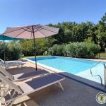 Piscine &agrave; partager avec notre autre g&icirc;te