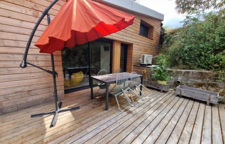G&icirc;te n&deg;19725 Aubenas - Ard&egrave;che - Une des 2 terrasses du g&icirc;te Lou Pap&eacute;