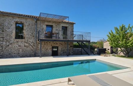 G&icirc;te n&deg;171710 Payzac - Ard&egrave;che - La Maison d'Yonne avec son environnement privatif et Le Mazeet &agrave; droite