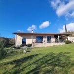 Gîte La Lermuze avec son agréable jardin Gîte La Lermuze avec son agréable jardin