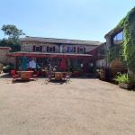 La Bombine, g&icirc;te de groupe, ferme-auberge