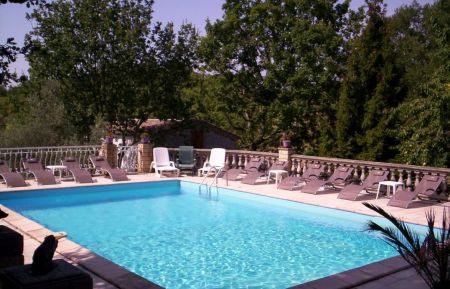 G&icirc;te n&deg;115078 Labeaume - Ard&egrave;che - photoEte
